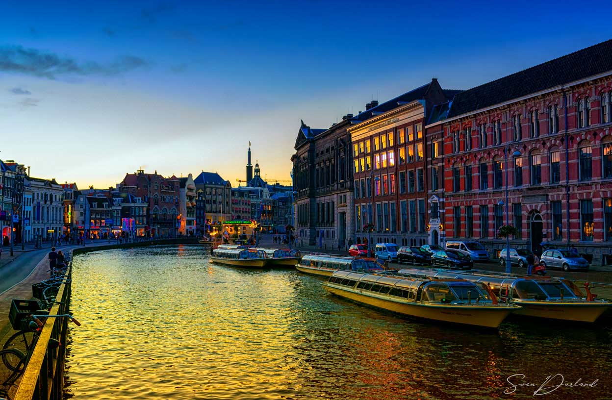 Amsterdam by night 1